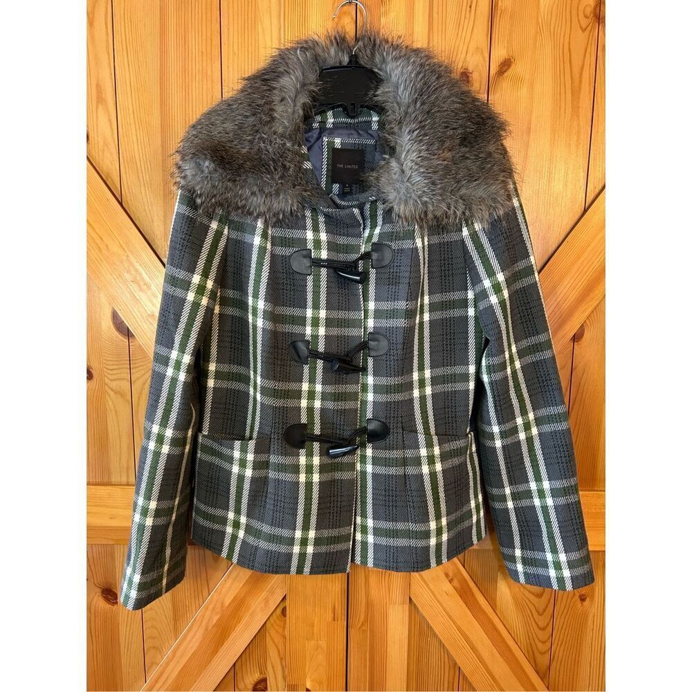 The Limited Faux Fur Collar Plaid Coat Size Medium (0550)